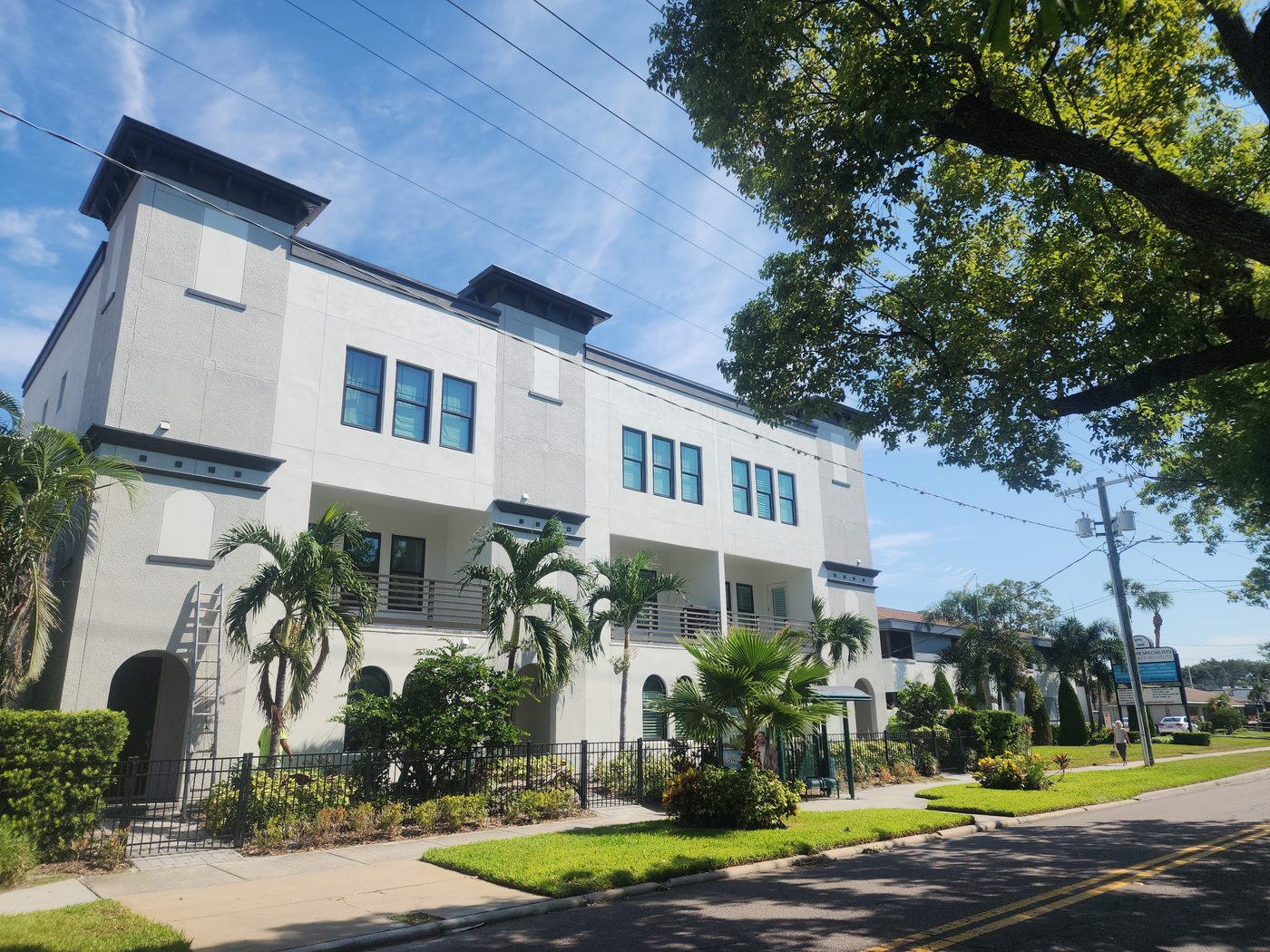 Swann Ave Townhomes completed exterior, Tampa